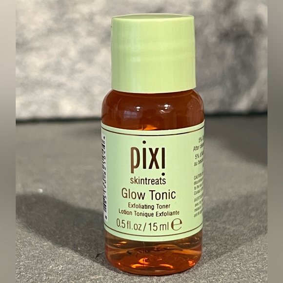 Pixi Skintreats Glow Tonic Exfoliating Toner - Picture 1 of 4